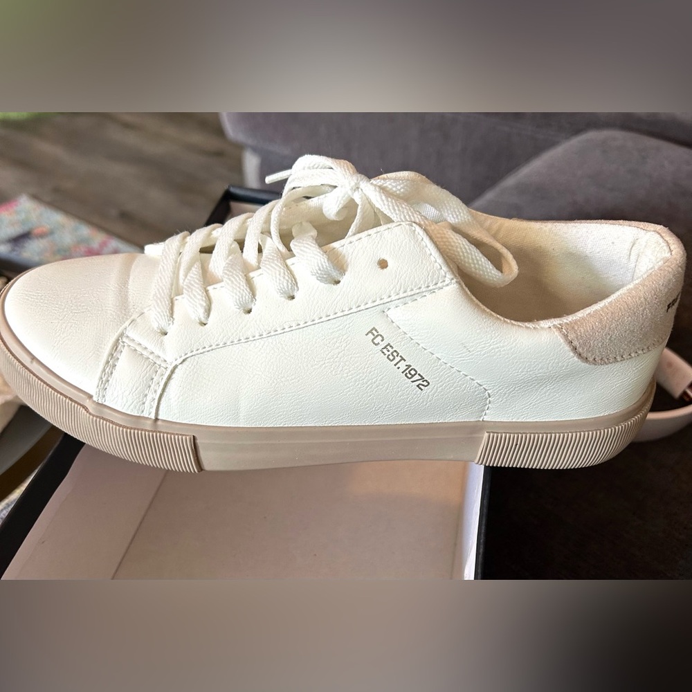 French Connection “Becka” Sneakers Sz 9